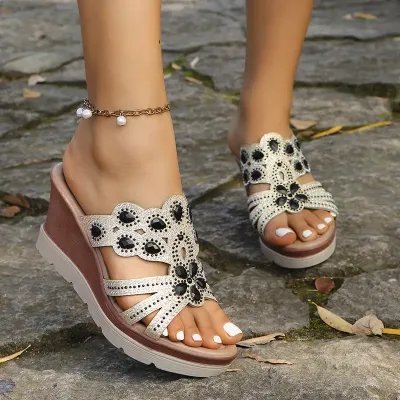 THICK BOTTOM HIGH HEEL SANDALS